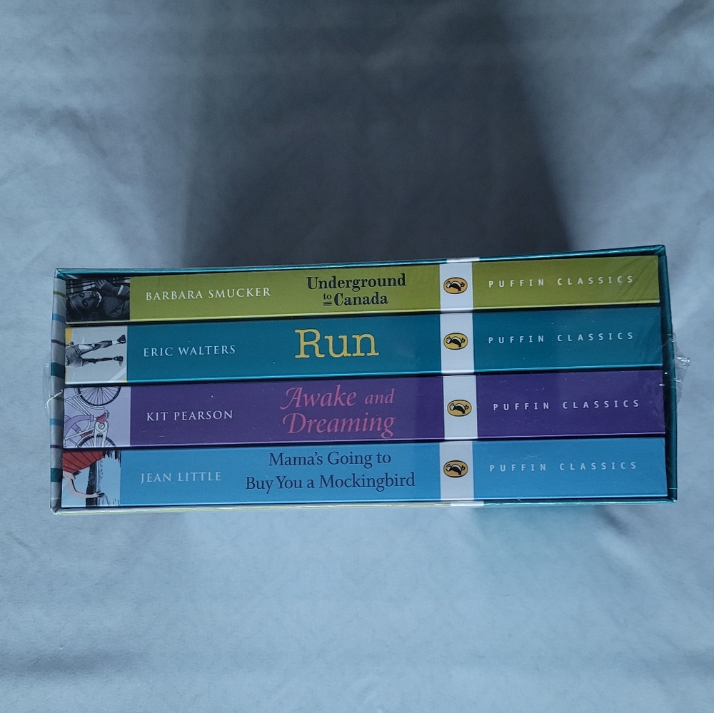 Puffin Classics 4 Youth Classic Book Set (New In Original Package)